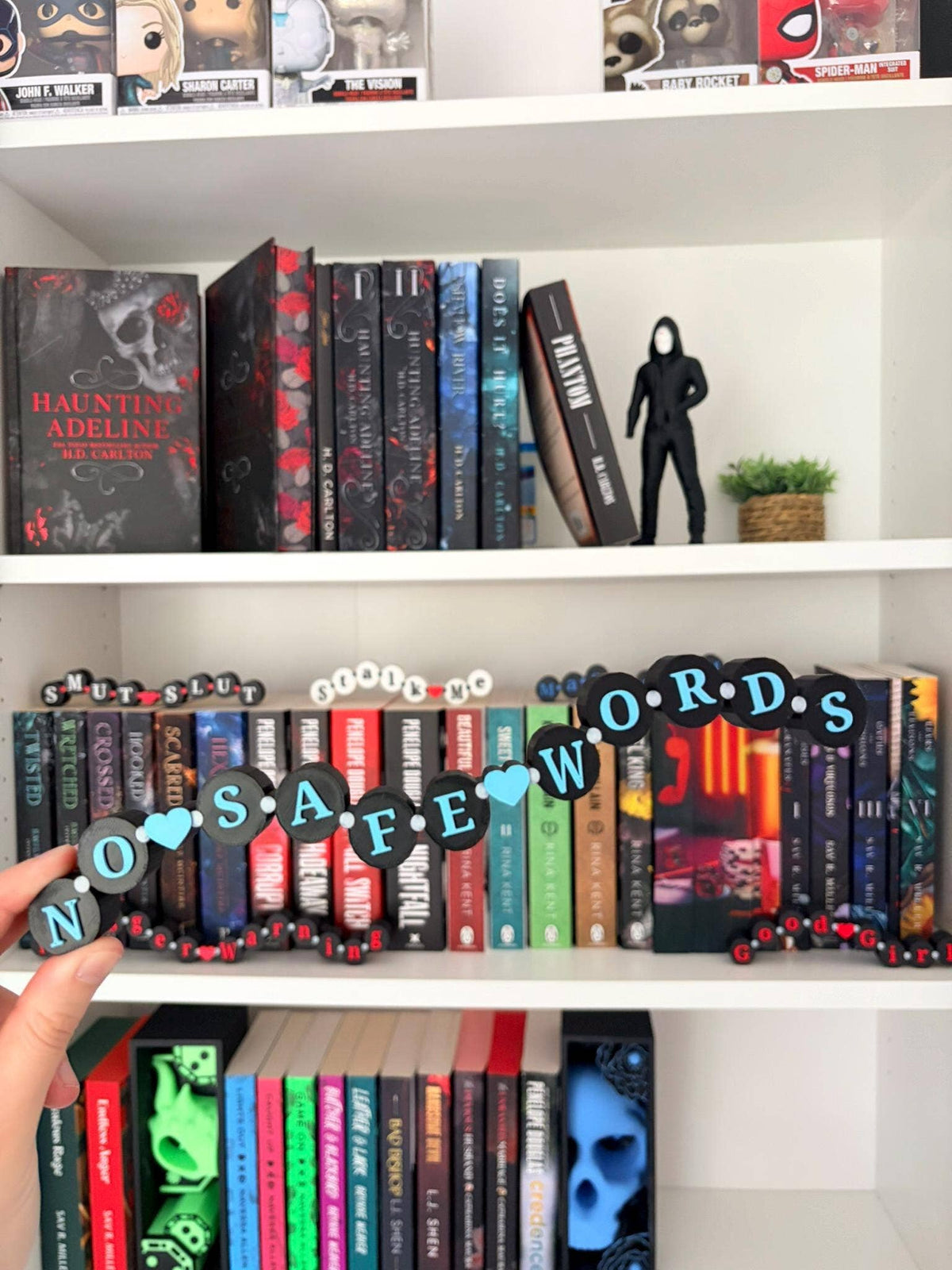 Dark Romance 3D Printed Bookshelf Decor Accessories