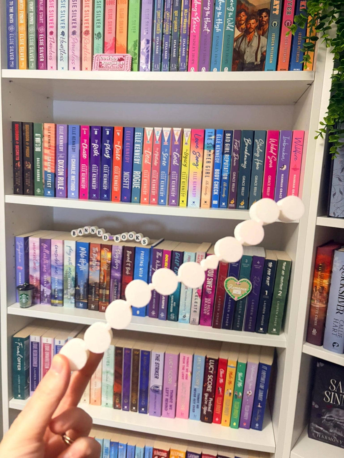 3D Printed Friendship Bracelet & Romance Reader Shelf Sign